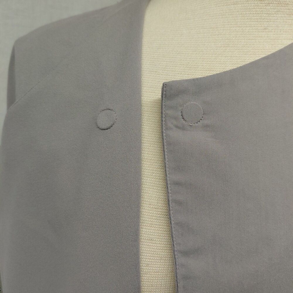 Under Armour LS Gray Cropped Coat All Season Gear SZ S - Picture 7 of 8